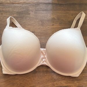 Torrid 42 DD BRA